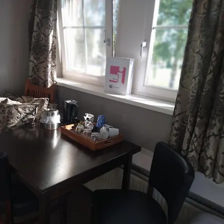 B&b-hotel De Joremeinshoeve 酒店 3*