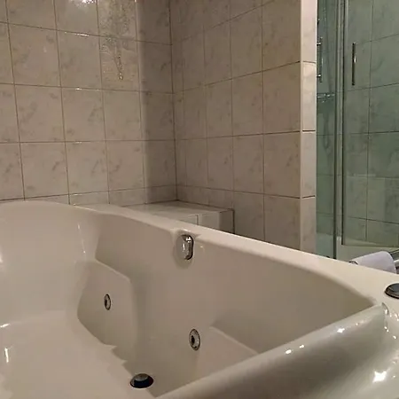 酒店 B&b-hotel De Joremeinshoeve 卡茨休维尔