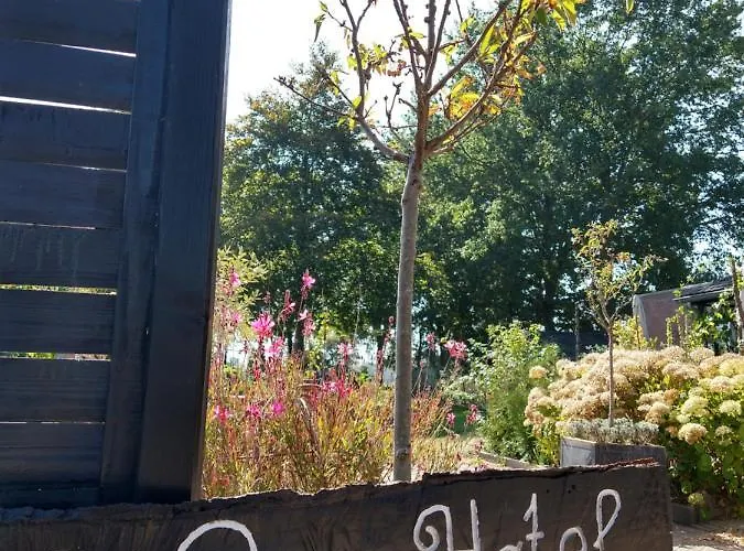 B&b-hotel De Joremeinshoeve 3*