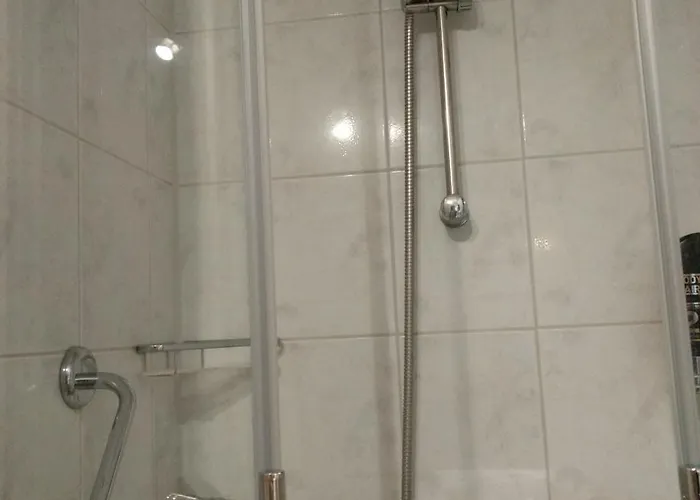 B&b-hotel De Joremeinshoeve 3* 卡茨休维尔