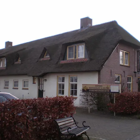 Hotel B&b-hotel De Joremeinshoeve 3*